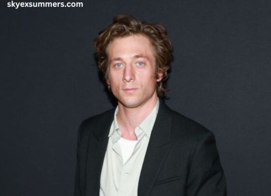 Jeremy Allen White Net Worth